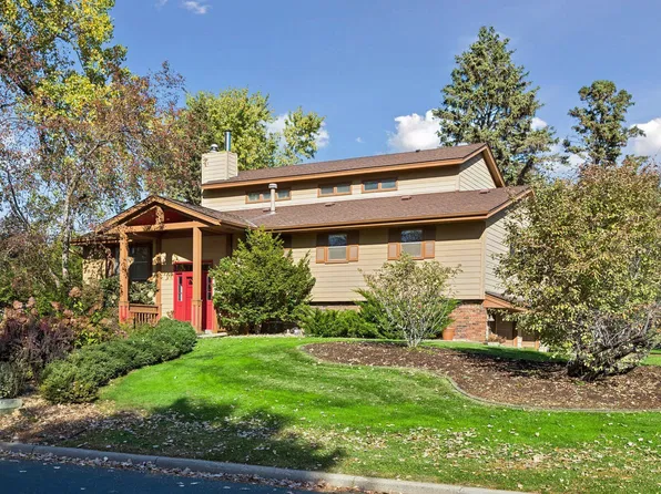 1483 Red Cedar Rd, Eagan, MN 55121