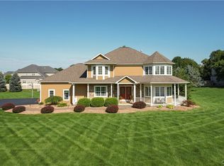 2961 Nuha St, Baldwinsville, NY 13027
