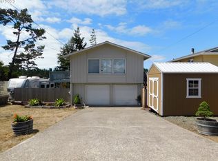 1100 Sanford St, Coos Bay, OR 97420