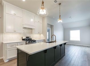 9204 NW 123rd St, Yukon, OK 73099