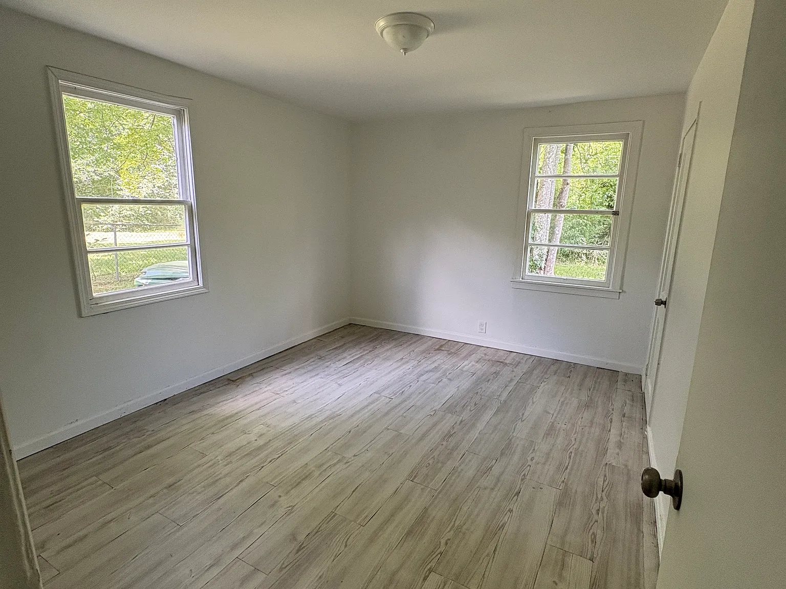 3975 Edgar D Nixon — Photo 4