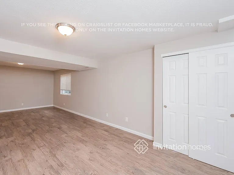 19710 E Lasalle Dr — Photo 14
