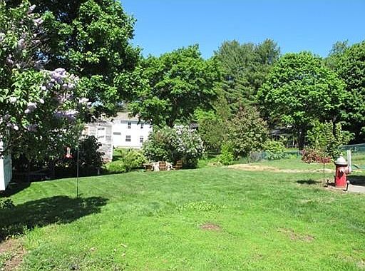 5th image of 54 Belmont Ave