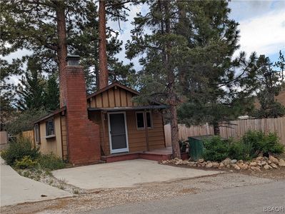 120 Pine Ln, Sugarloaf, CA, 92386