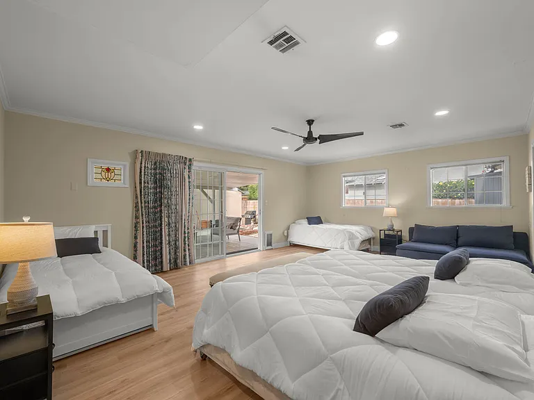 8937 Monogram Ave — Photo 26