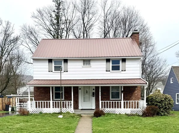 215 Onondaga St, Corning, NY 14830