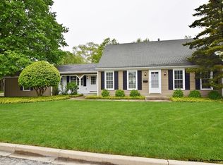 1615 Kensington Pl, Aurora, IL