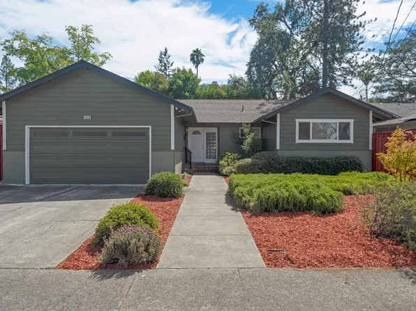 4960 Snark Avenue, Santa Rosa, CA 95409