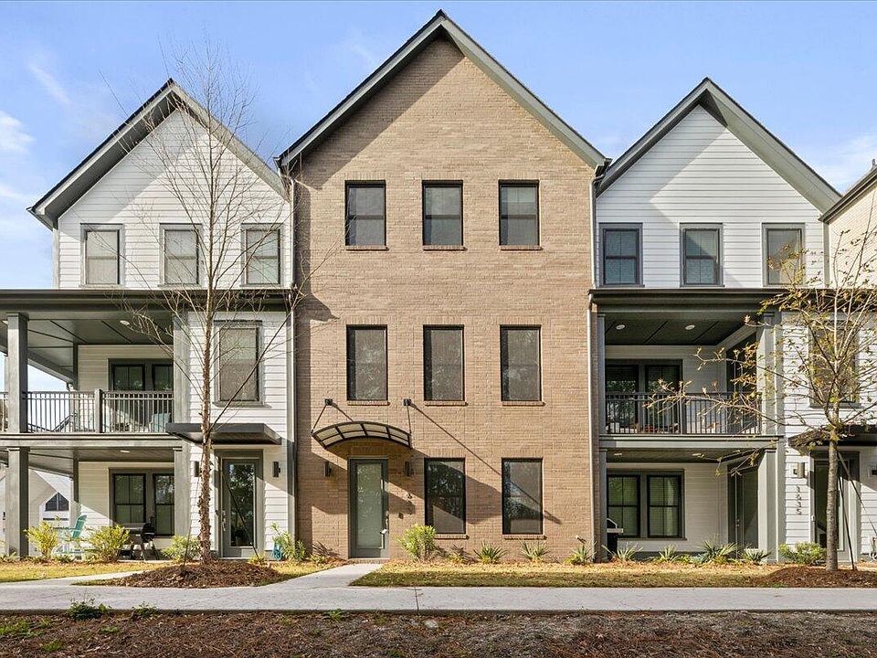 1st image of 1633 Florentia St