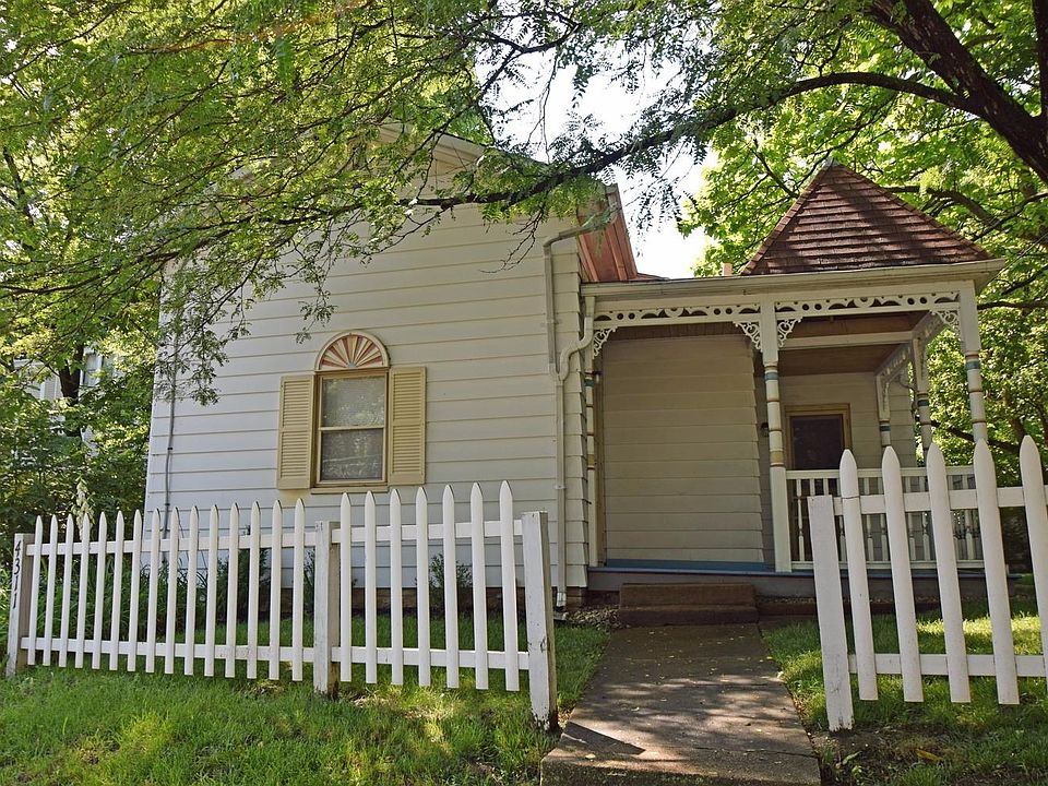 2nd image of 4311 Erie Ave
