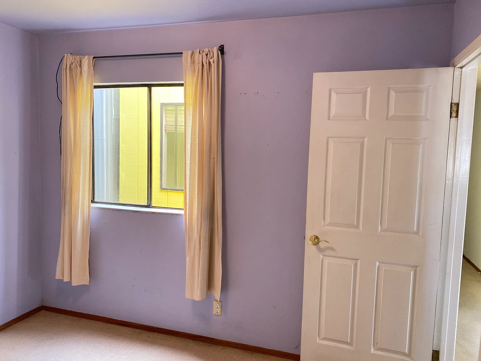 5 bed, $1,045 — Photo 4