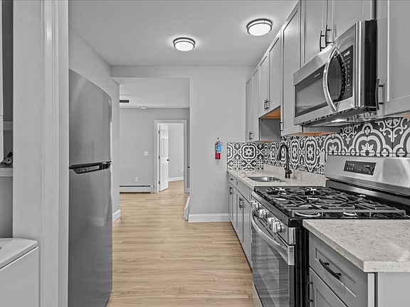 3rd image of 45 Rose St