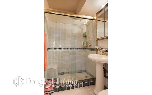 Sold by Douglas Elliman | media 16