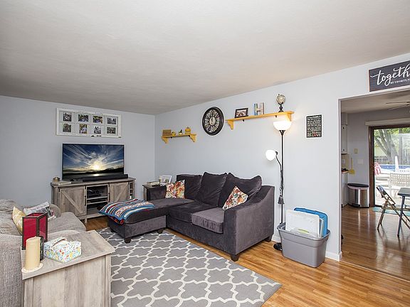 5th image of 23790 River Manor Blvd