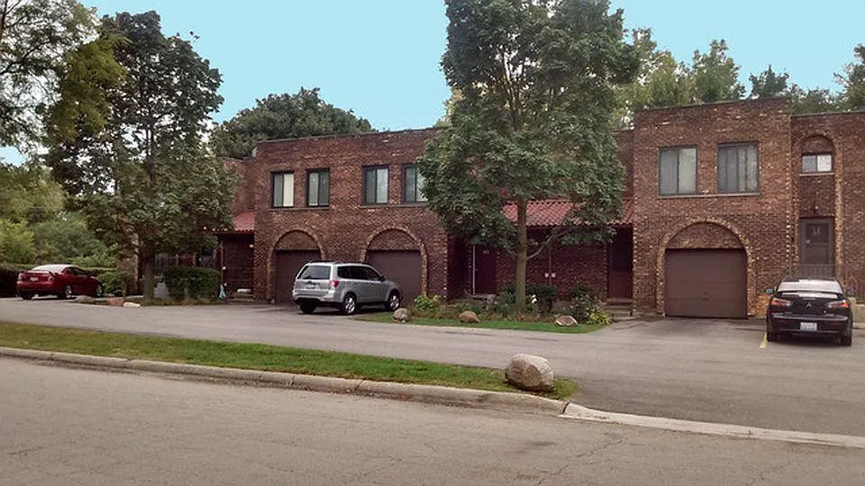 397 E Rimini Ct