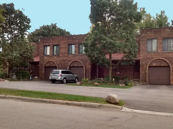 397 E Rimini Ct, Palatine, IL 60067