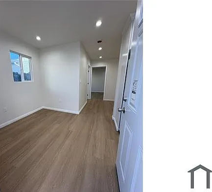1348 E 23rd St #4 — Photo 10