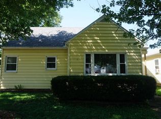 1411 S 9th St, Pekin, IL