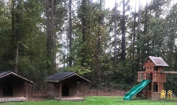 4th image of 513 Langley Drive