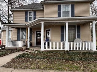 413 E South St, Argos, IN