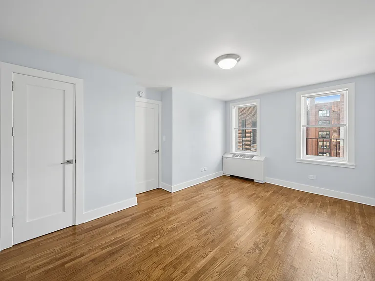 1540 Pelham Pkwy S #1K — Photo 5