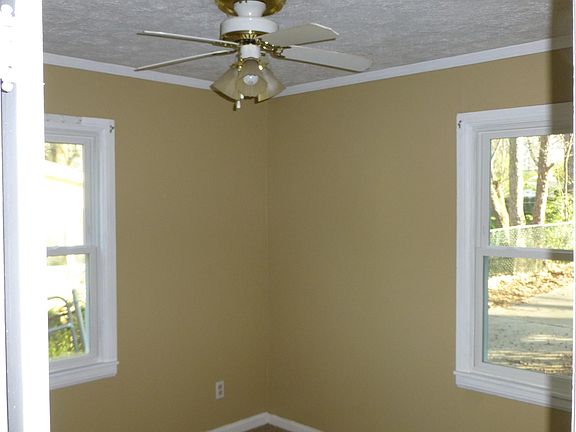 Small downstairs bedroom