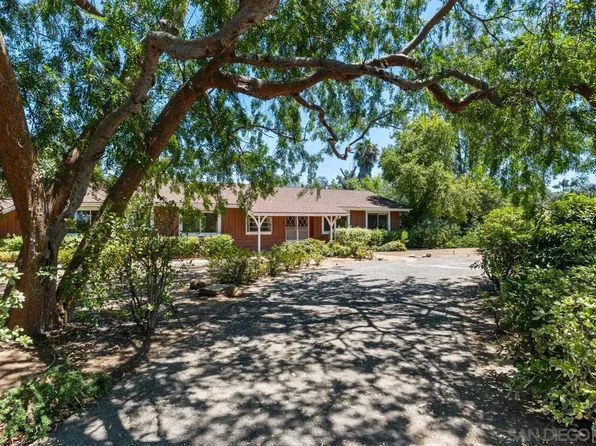 2004 Shire Dr, El Cajon, CA 92019