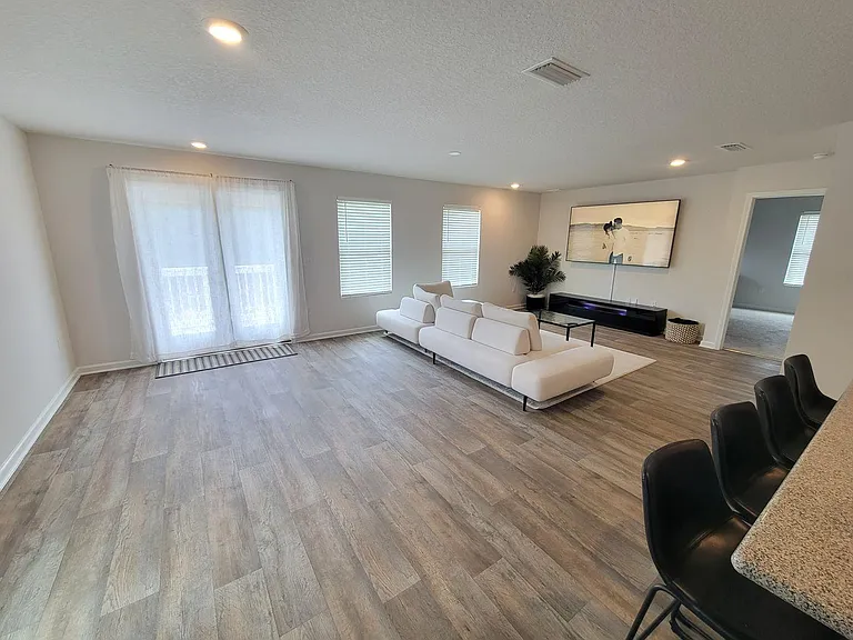 5475 Merlin Way — Photo 7