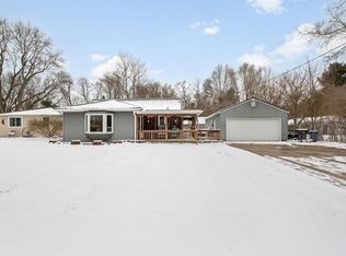 19520 Palisade Ave, South Bend, IN 46637