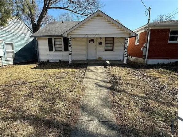 3713 Center St, Louisville, KY 40215