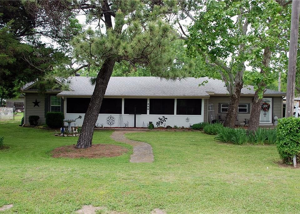 1st image of 309 N Sherman Dr