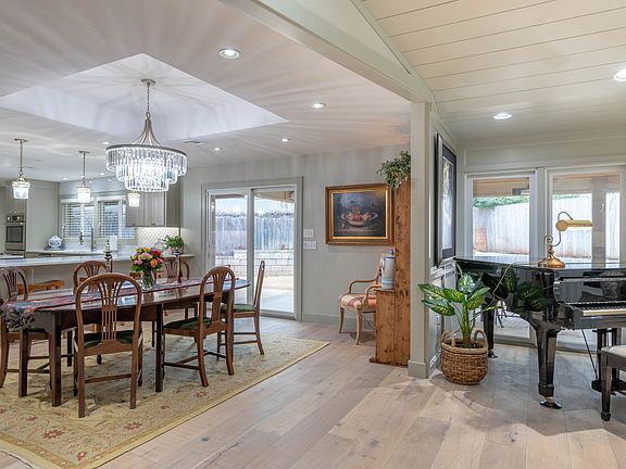 Open Concept Living & Dining