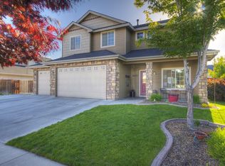 4471 N Park Crossing Ave, Meridian, ID 83646