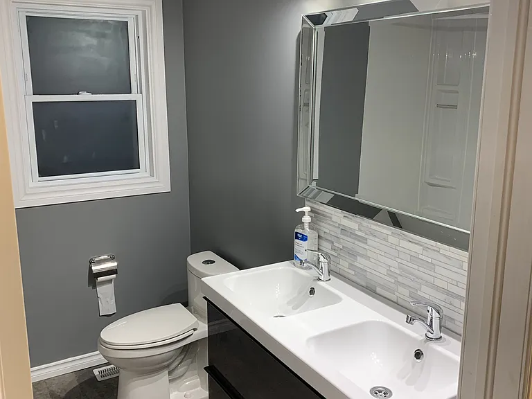 19 Hamel Ave — Photo 9