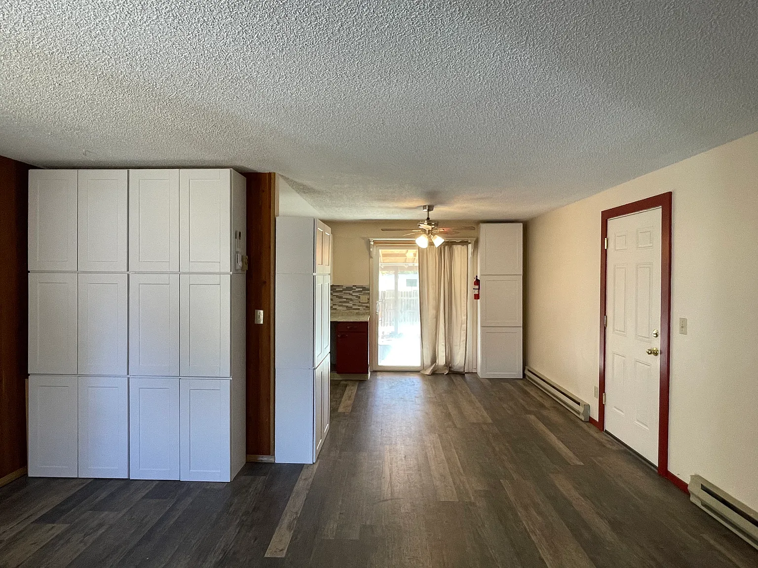 2 bed, 960 sqft, $1,850 — Photo 2