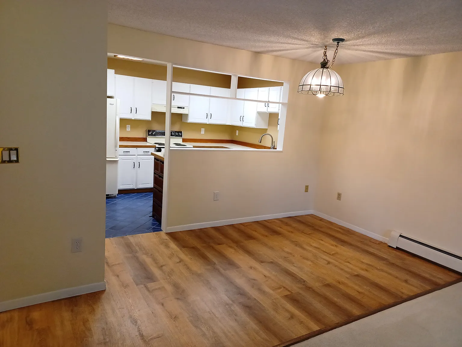 2 bed, 1.5 bath, 958 sqft, $1,950 — Photo 3