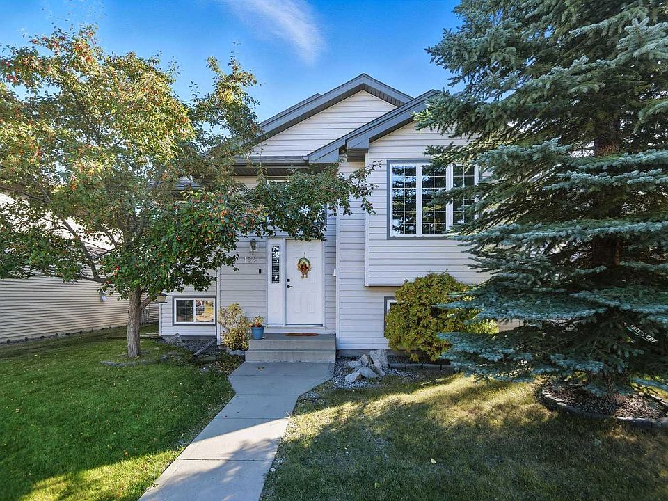 1st image of 122 Dubois Cres