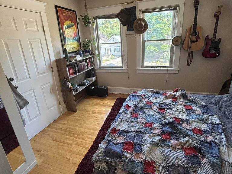 3010 Grand St NE #2 — Photo 6