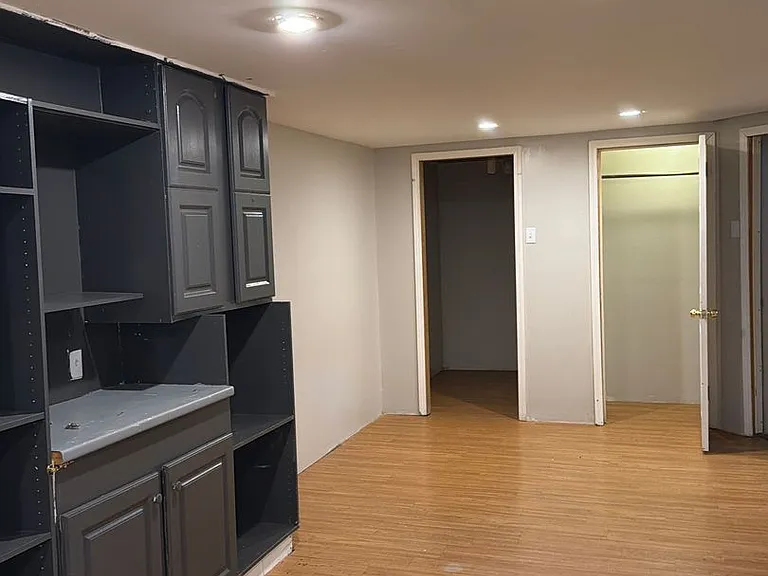 10650 Dunkeld Cir — Photo 11