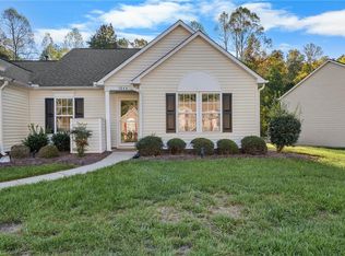 3844 Hanley Way, Walkertown, NC 27051