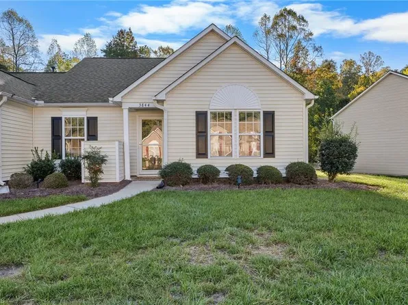 3844 Hanley Way, Walkertown, NC 27051