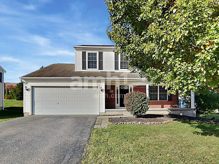 1739 Autumn Dr — Photo 1