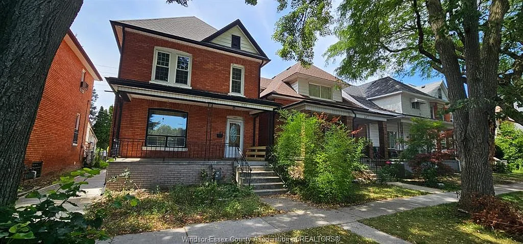 2 bed, $1,250 — Photo 1