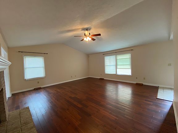 2nd image of 3332 Morgan St