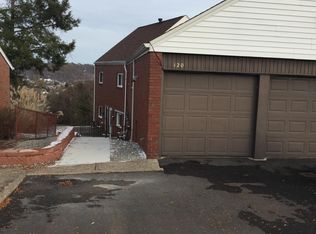 120 Delrose Dr APT 4, McKeesport, PA