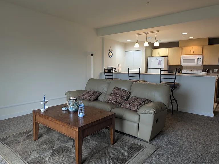 11-1307 Ocean Shores Blvd SW #11 — Photo 3