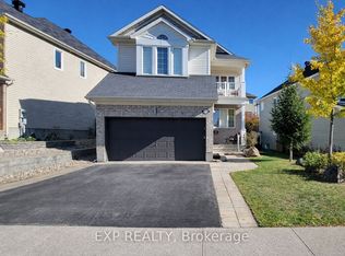 413 Tillsonburg St, Ottawa, ON K2T 0C3