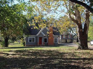 9289 N State Highway 19, Palestine, TX 75803