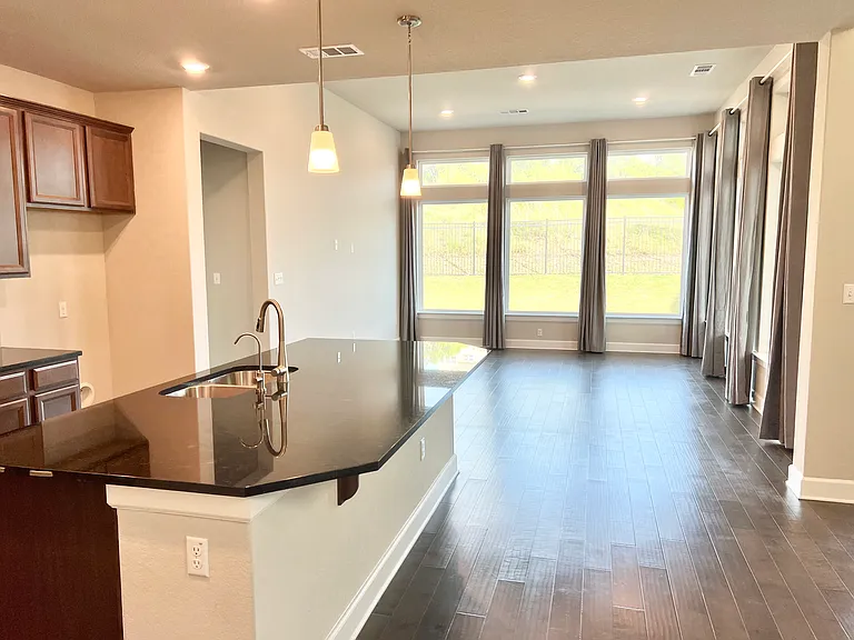 449 Crimson Sky Ct — Photo 4