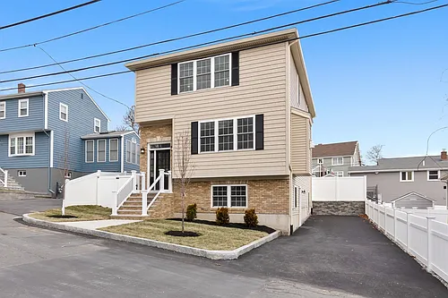 35 Liberty Ave #B Photo 1